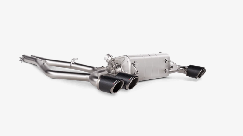 Photo of Akrapovic Slip-On Line Titanium Exhaust for the Alfa Romeo Giulia Quadrifoglio - Image 4
